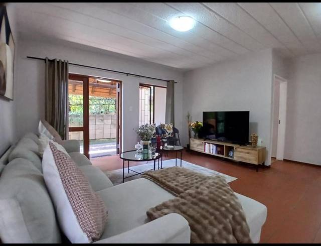 3 BEDROOM APARTMENT FOR SALE IN JUKSKEI PARK